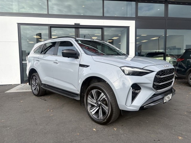 2025 Isuzu MU-X