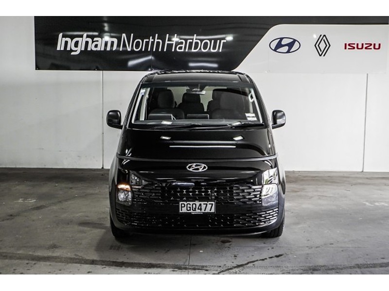 2022 Hyundai Staria Load