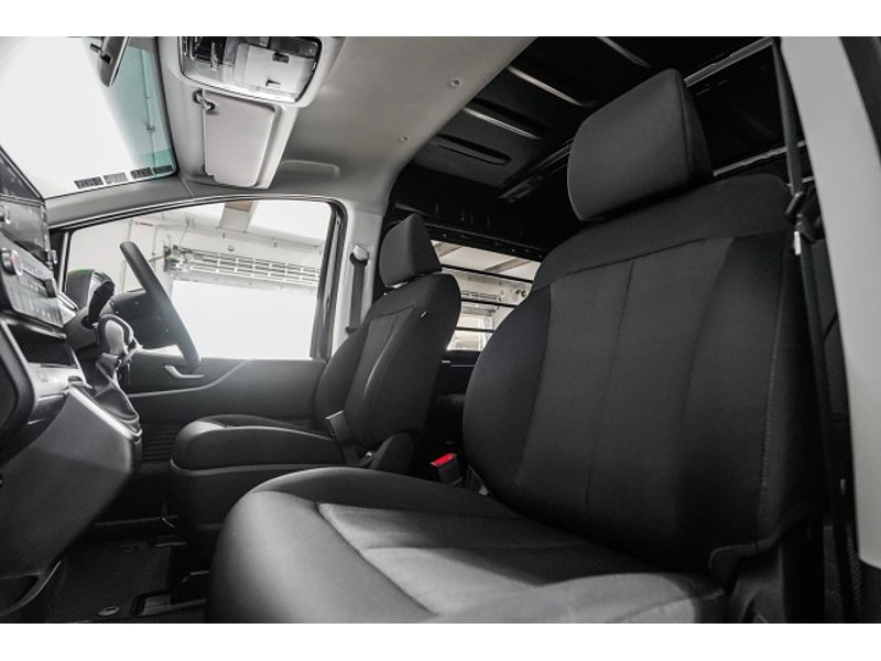 2022 Hyundai Staria Load