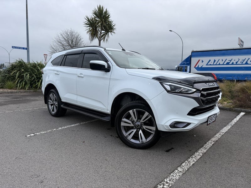 2024 Isuzu MU-X