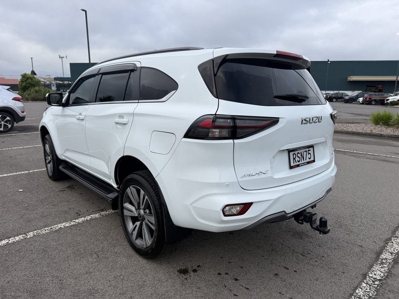 2024 Isuzu MU-X
