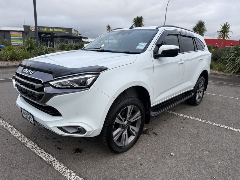 2024 Isuzu MU-X