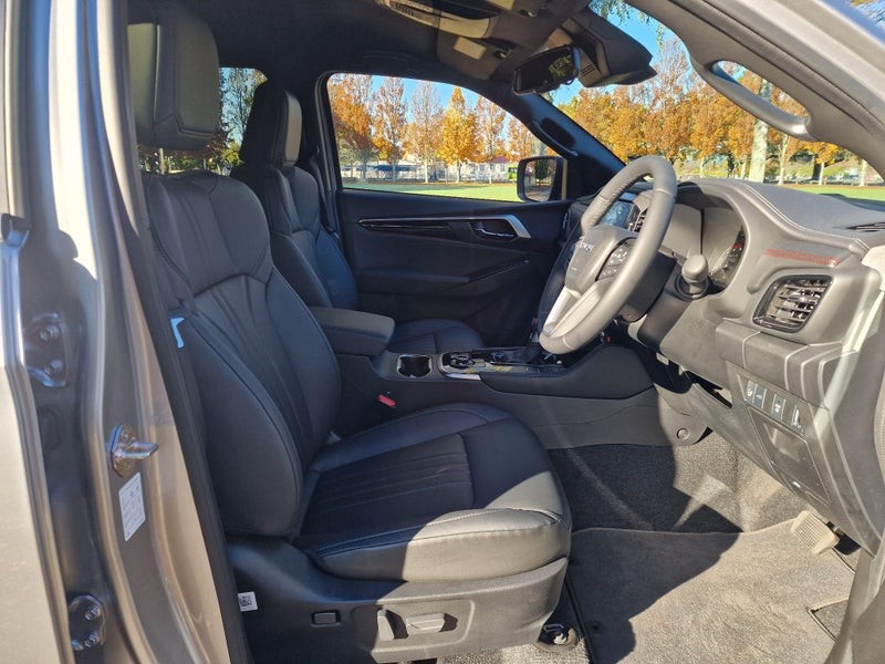 2026 Isuzu MU-X