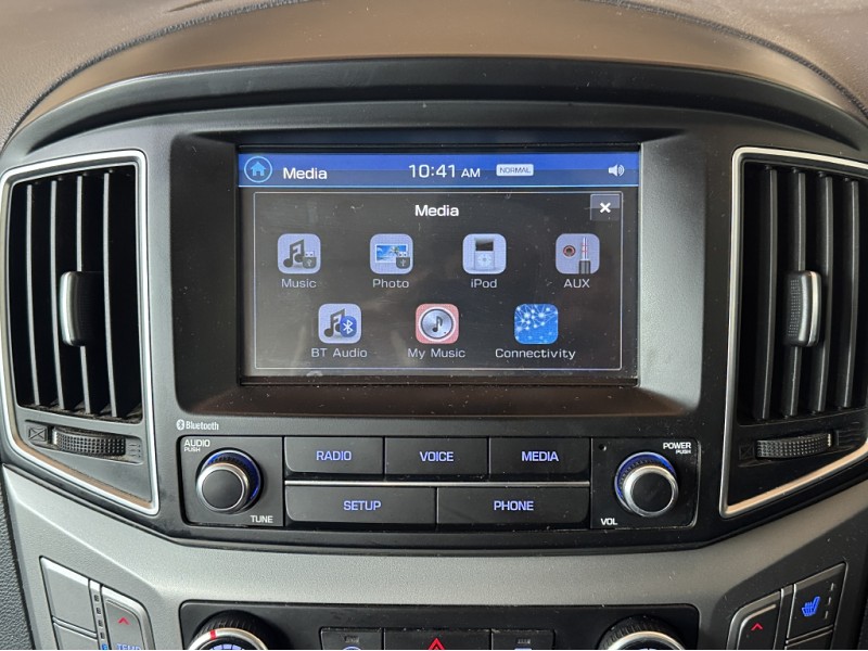 2017 Hyundai iMax
