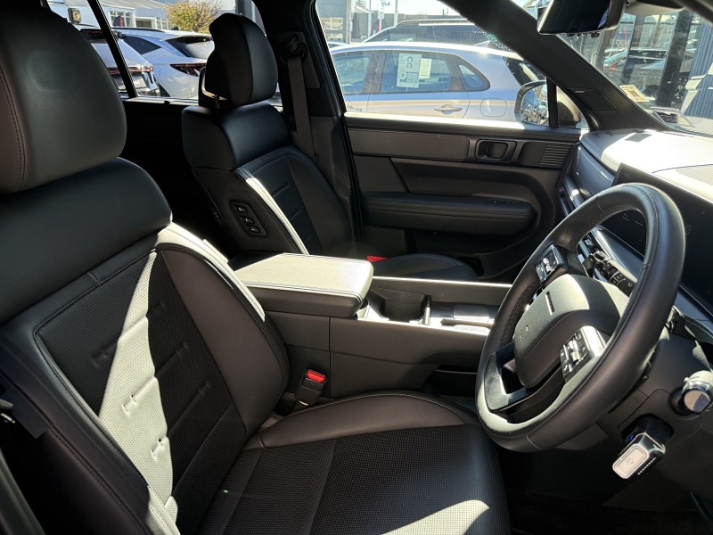 2025 Hyundai Santa Fe