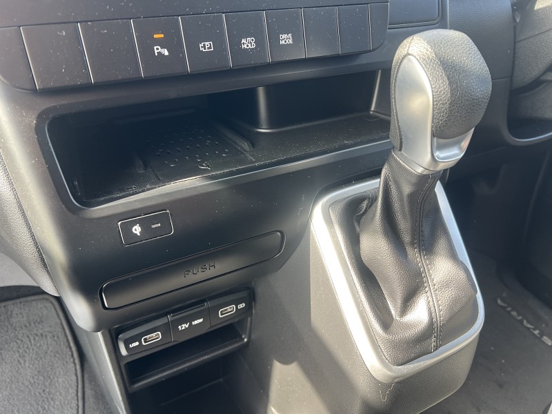 2022 Hyundai Staria