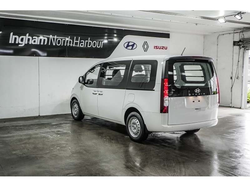 2026 Hyundai Staria Load
