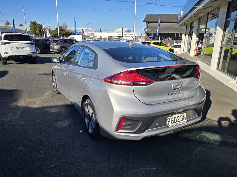 2022 Hyundai IONIQ