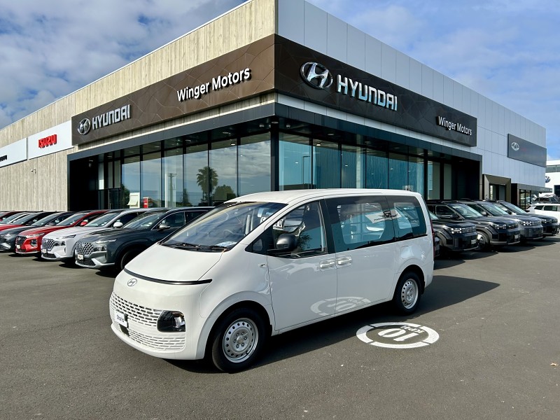 2026 Hyundai Staria
