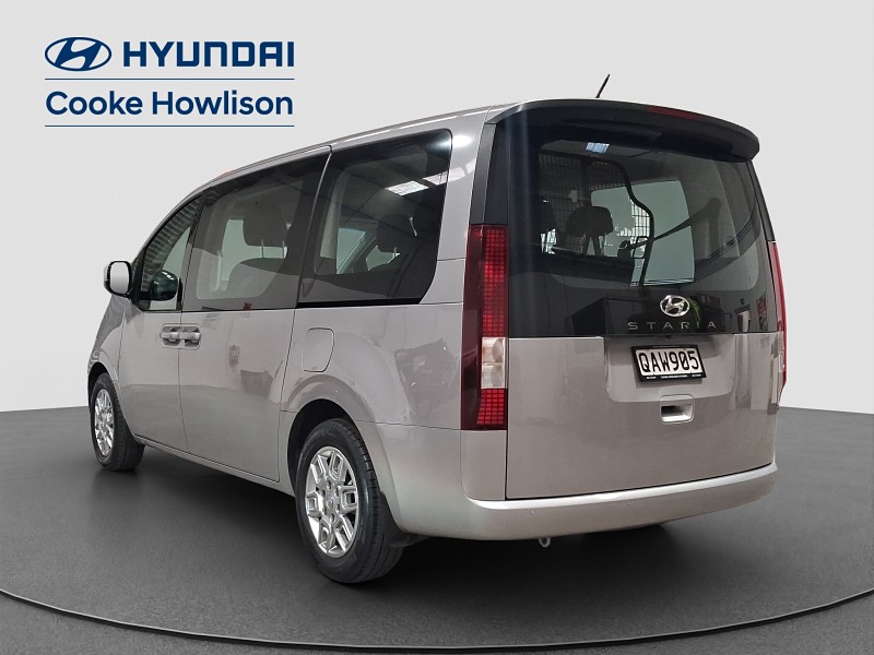 2023 Hyundai Staria