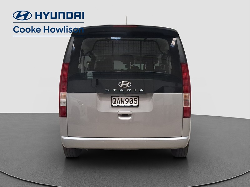 2023 Hyundai Staria