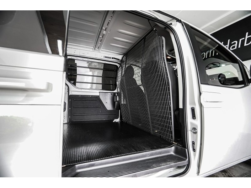 2022 Hyundai Staria Load