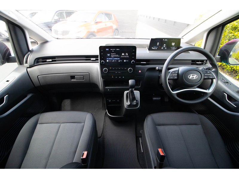 2026 Hyundai Staria