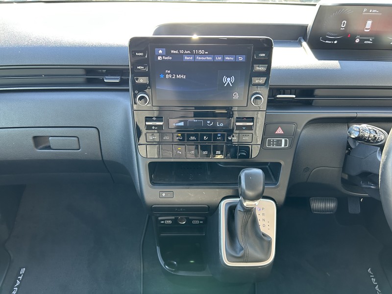 2022 Hyundai Staria