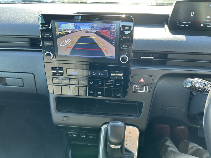 2022 Hyundai Staria