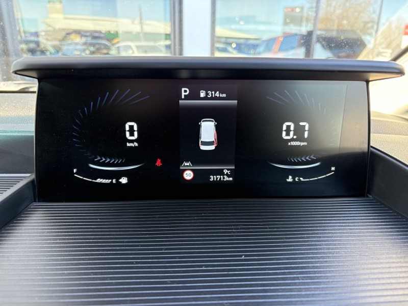 2024 Hyundai Staria Load