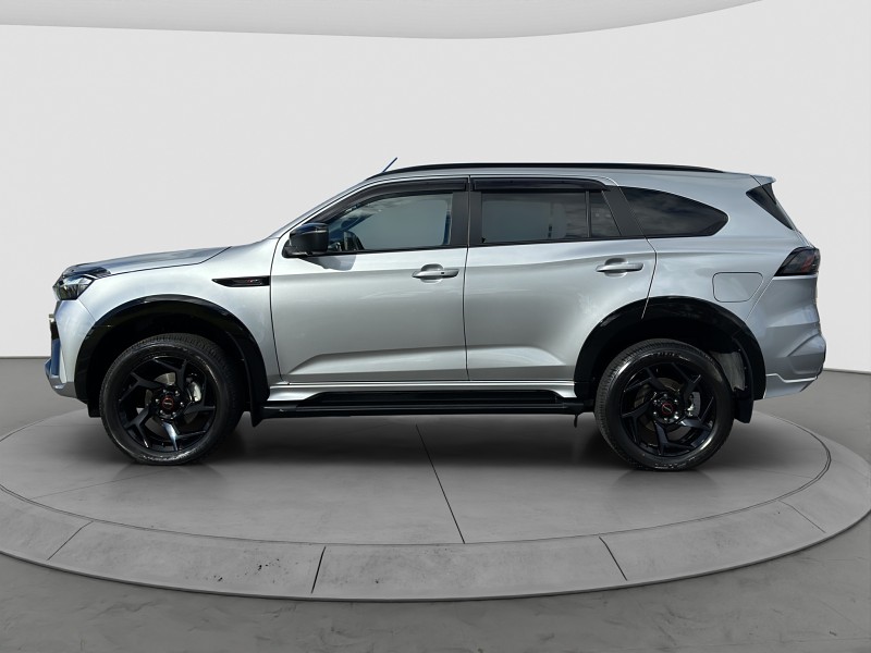 2026 Isuzu MU-X