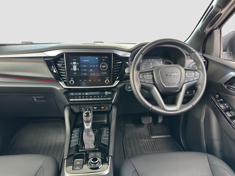 2026 Isuzu MU-X