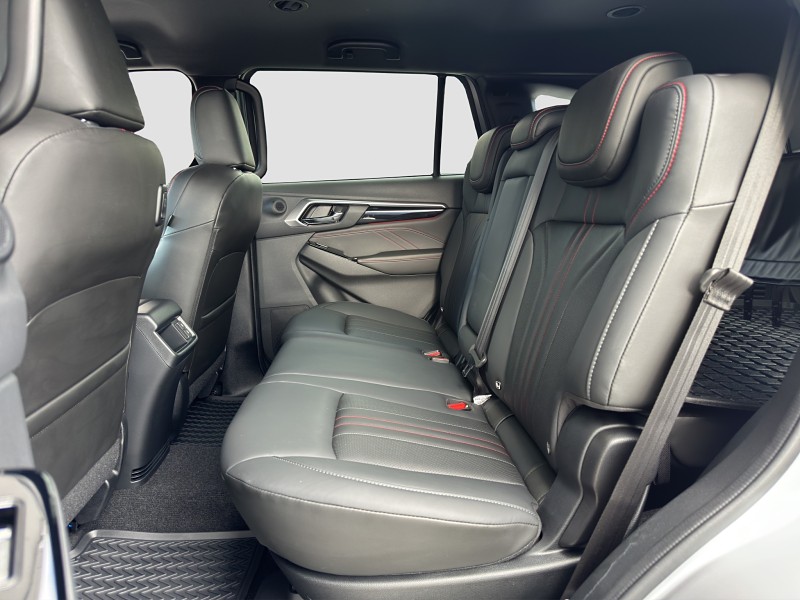 2026 Isuzu MU-X