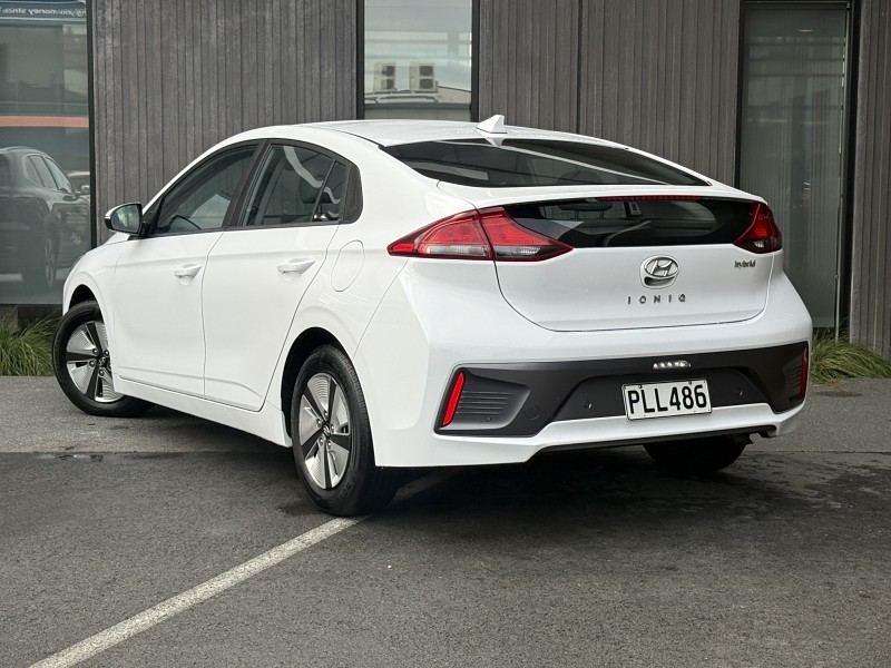 2022 Hyundai IONIQ