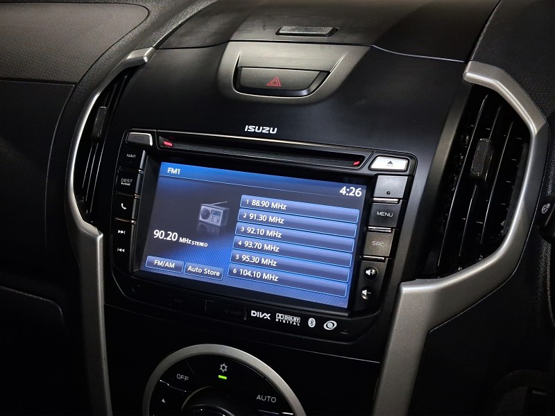 2016 Isuzu MU-X