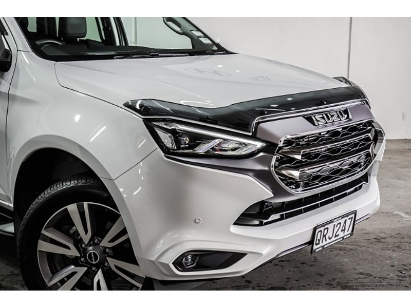 2024 Isuzu MU-X