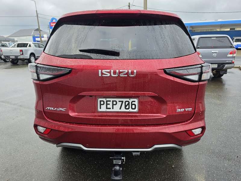 2022 Isuzu MU-X