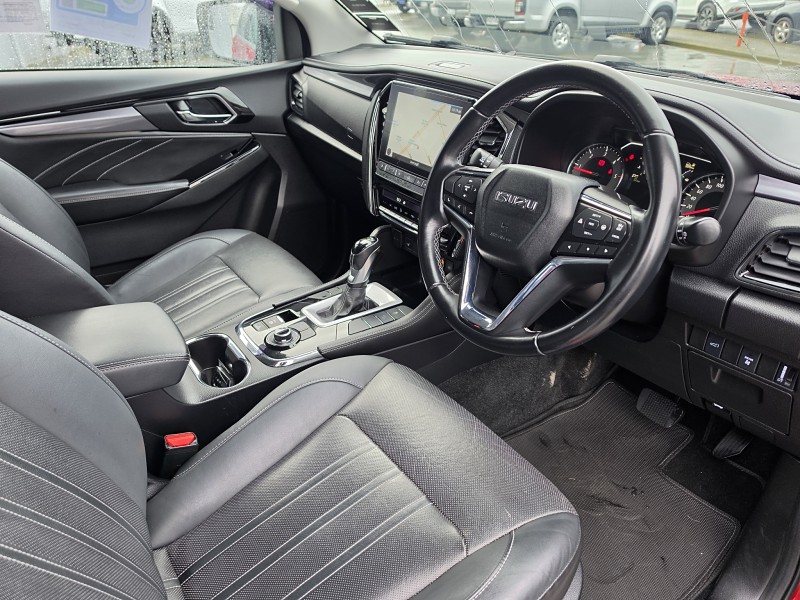 2022 Isuzu MU-X