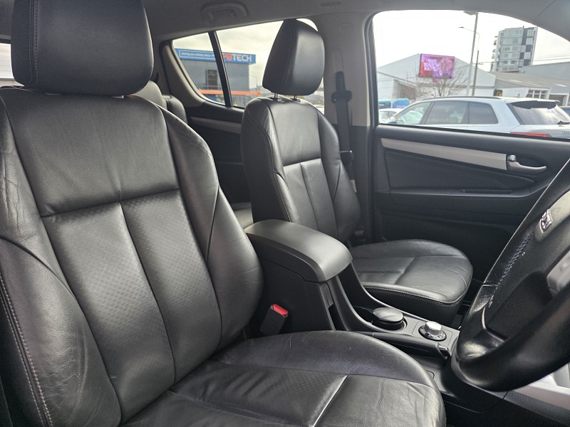 2016 Isuzu MU-X