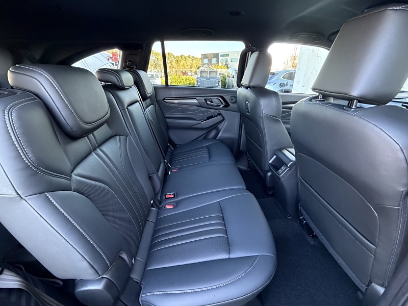2026 Isuzu MU-X
