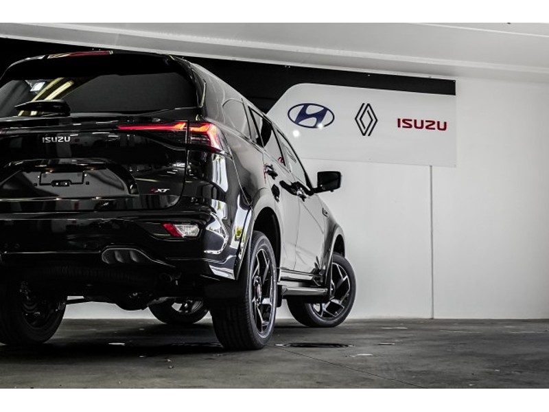2026 Isuzu MU-X