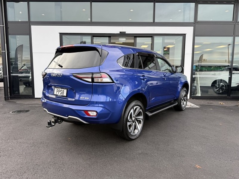 2022 Isuzu MU-X