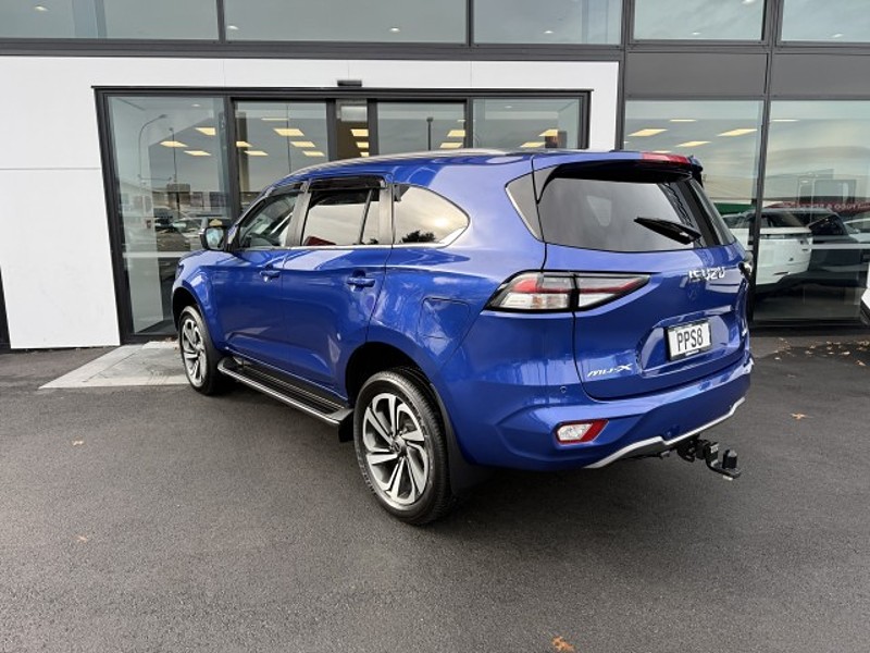 2022 Isuzu MU-X