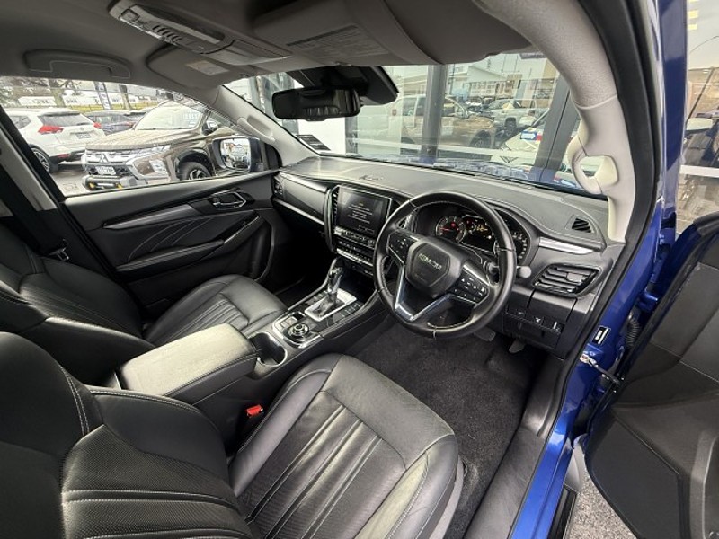2022 Isuzu MU-X