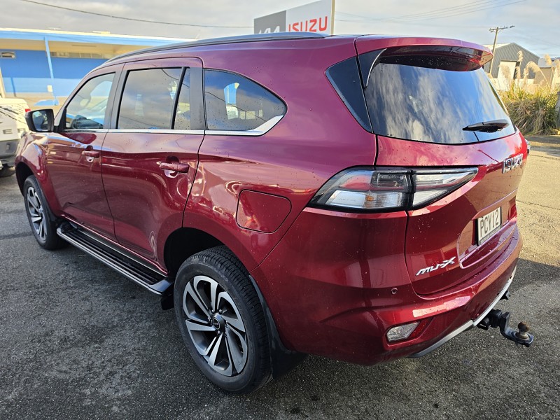 2022 Isuzu MU-X