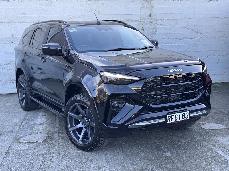 2025 Isuzu MU-X