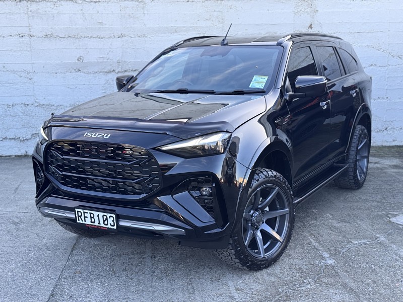 2025 Isuzu MU-X