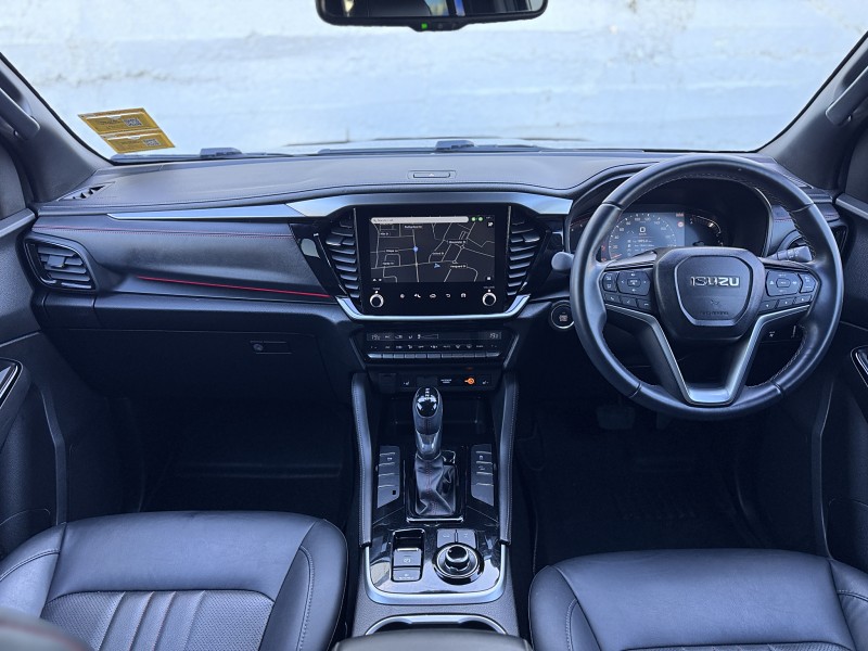 2025 Isuzu MU-X