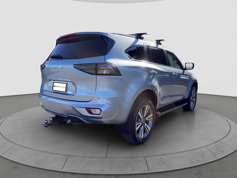 2023 Isuzu MU-X