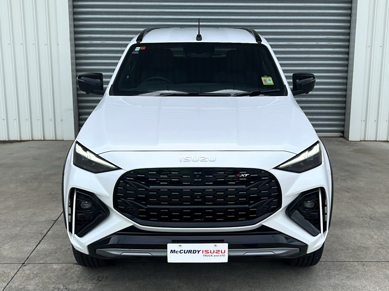 2026 Isuzu MU-X