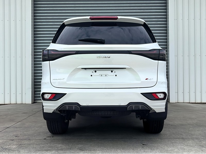 2026 Isuzu MU-X