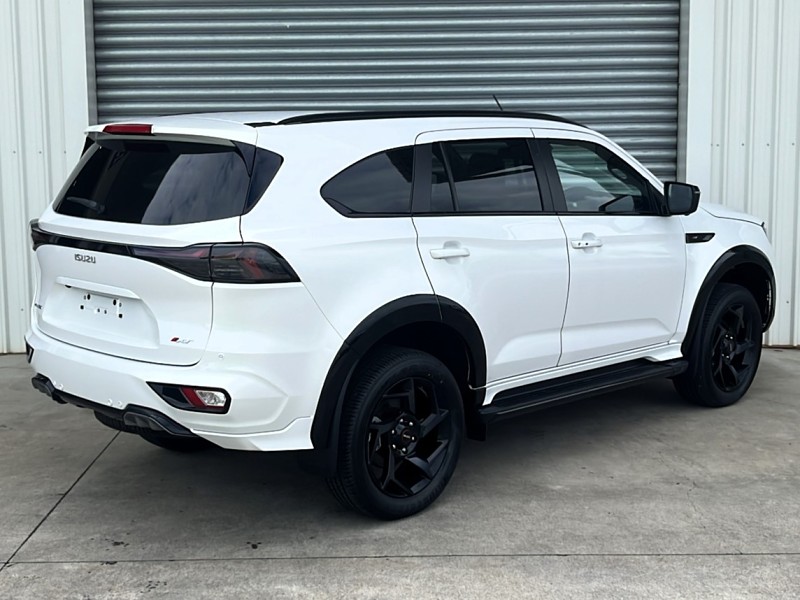 2026 Isuzu MU-X