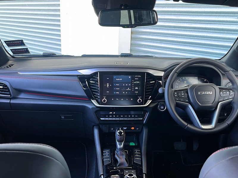 2026 Isuzu MU-X