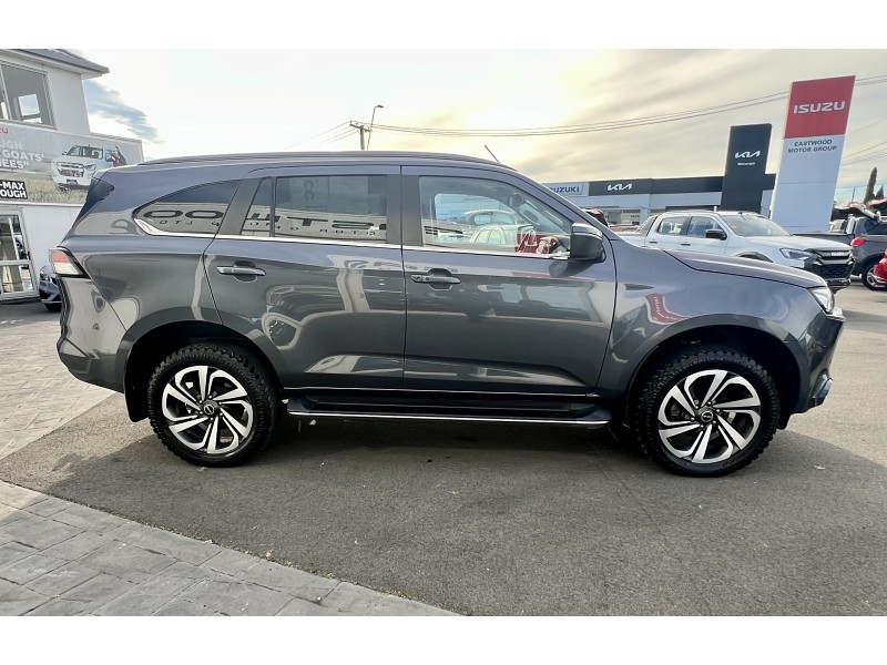 2021 Isuzu MU-X