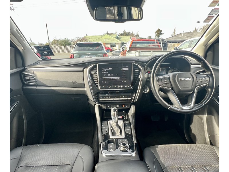 2021 Isuzu MU-X