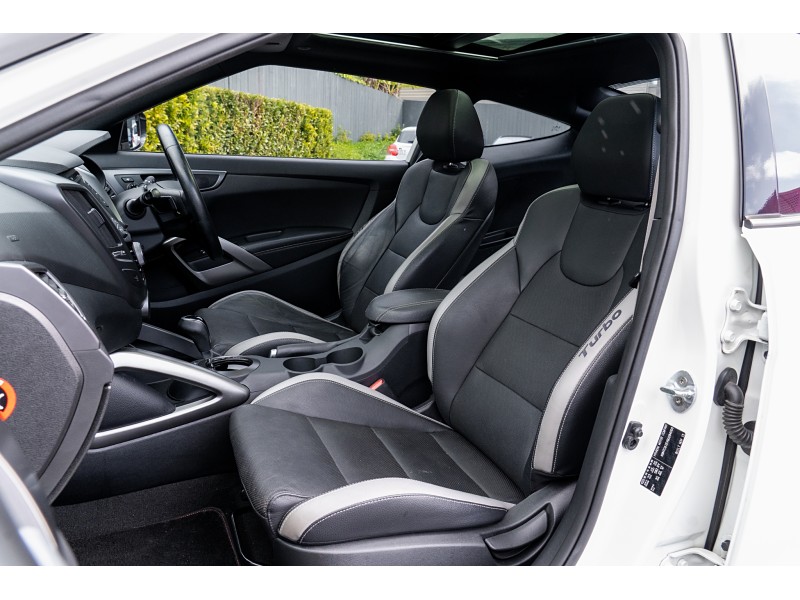 2016 Hyundai Veloster