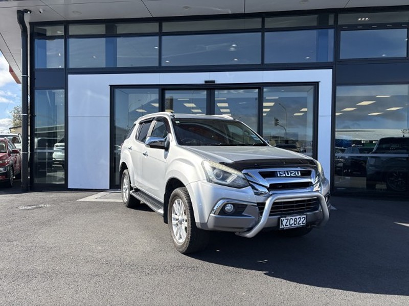 2017 Isuzu MU-X