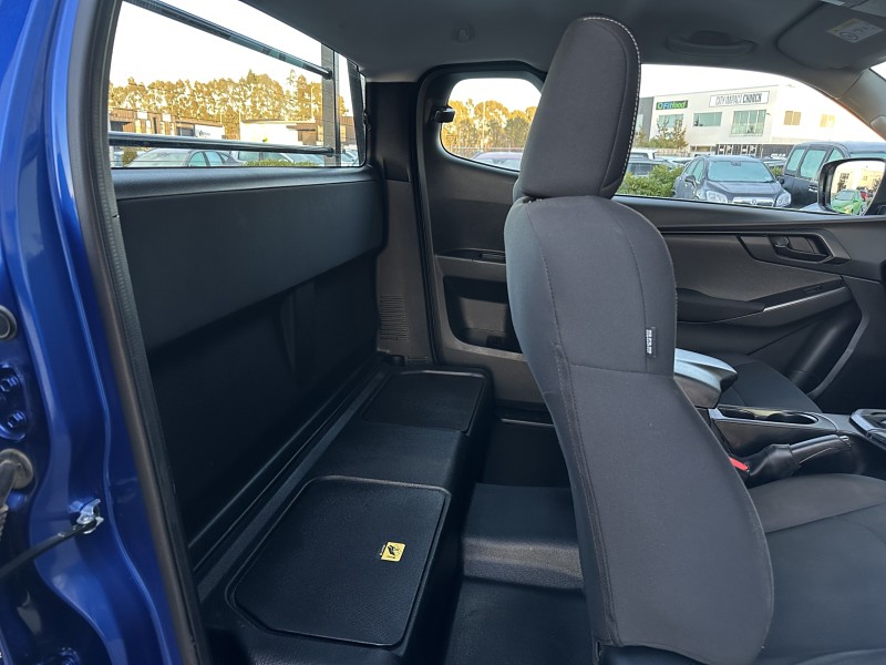 2024 Isuzu D-Max