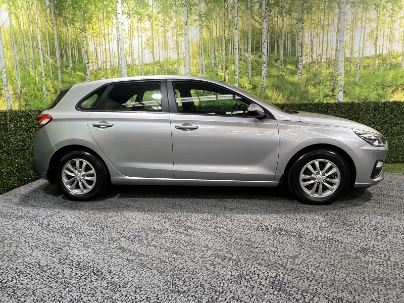 2022 Hyundai i30