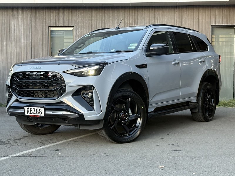 2025 Isuzu MU-X